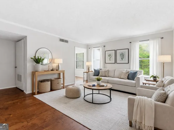 1414 Huntingdon Chase, Sandy Springs, GA 30350