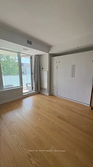 530 De Mazenod Ave #303 — Photo 10
