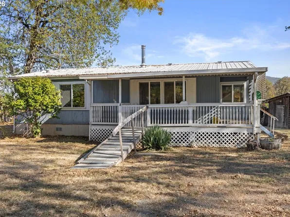 5300 Riddle By Pass Rd, Riddle, OR 97469