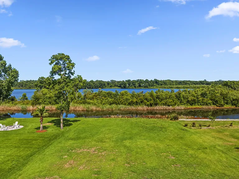 1733 Indigo Island Dr — Photo 56