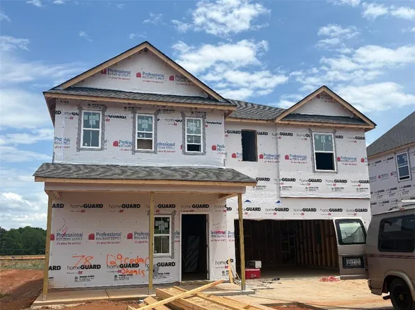 129 Cedar Shoals Ct, Easley, SC 29640