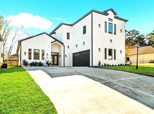 75 Wick Willow Rd, Montgomery, TX 77356