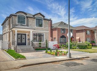 73-36 179th St, Flushing, NY 11366