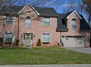1724 Summer Spring Blvd, Knoxville, TN 37931