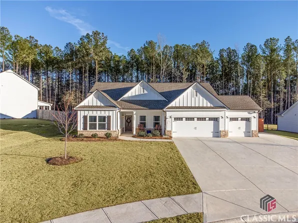185 Manor Drive, Hull, GA 30646