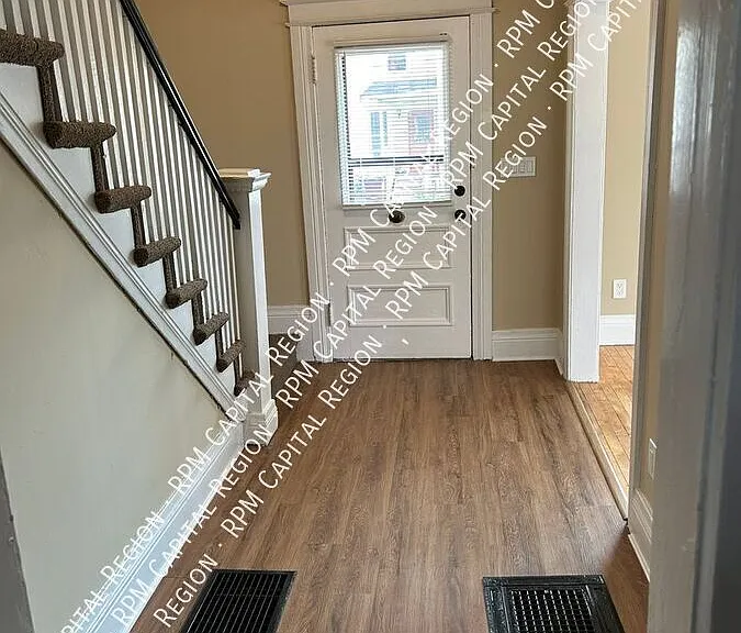 2-4 Traver St #2 — Photo 1