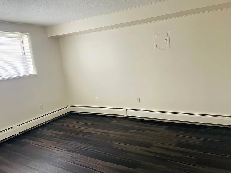 123 English Village Rd #103 — Photo 13
