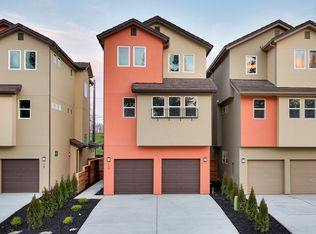 12 Rio Viale Ct, Sacramento, CA 95831