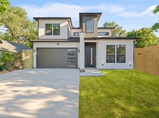 1822 Bickers St, Dallas, TX 75212