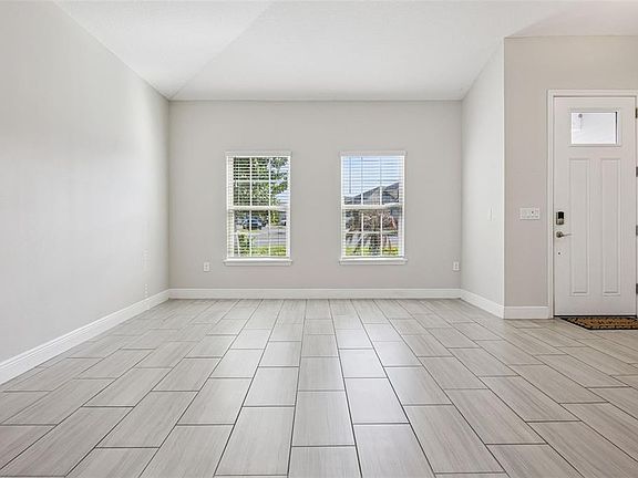 4th image of 307 Terracotta Ter