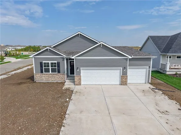 24790 W 178th Ct, Gardner, KS 66030