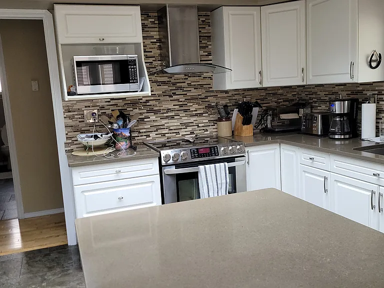 12303 Glen Abbey Ct — Photo 2