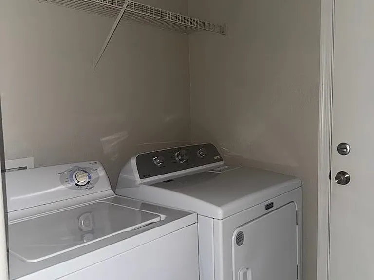 6005 Highland Gardens Dr — Photo 17