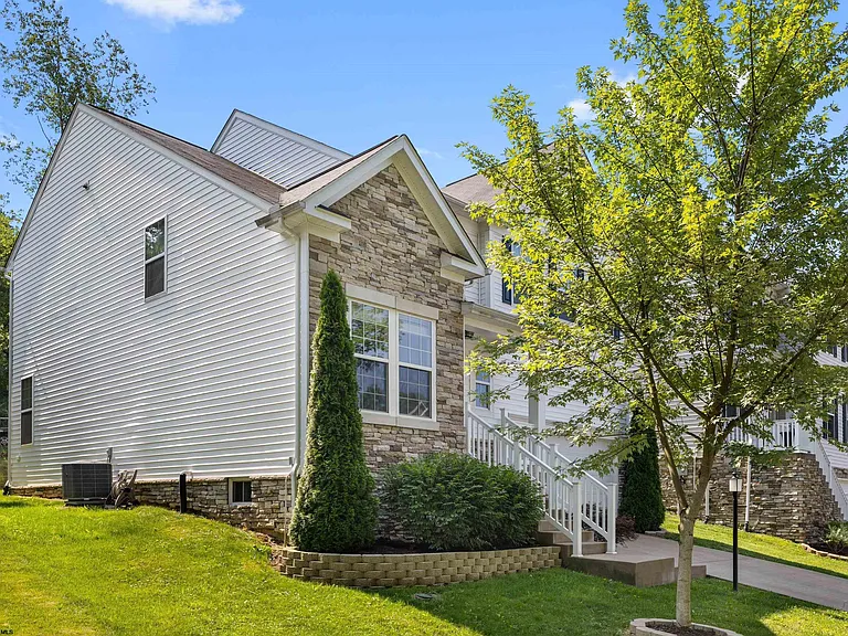 112 Casey Ln — Photo 26