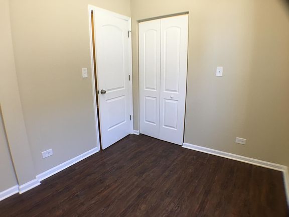 4th image of 1548 W Wabansia Ave #1R