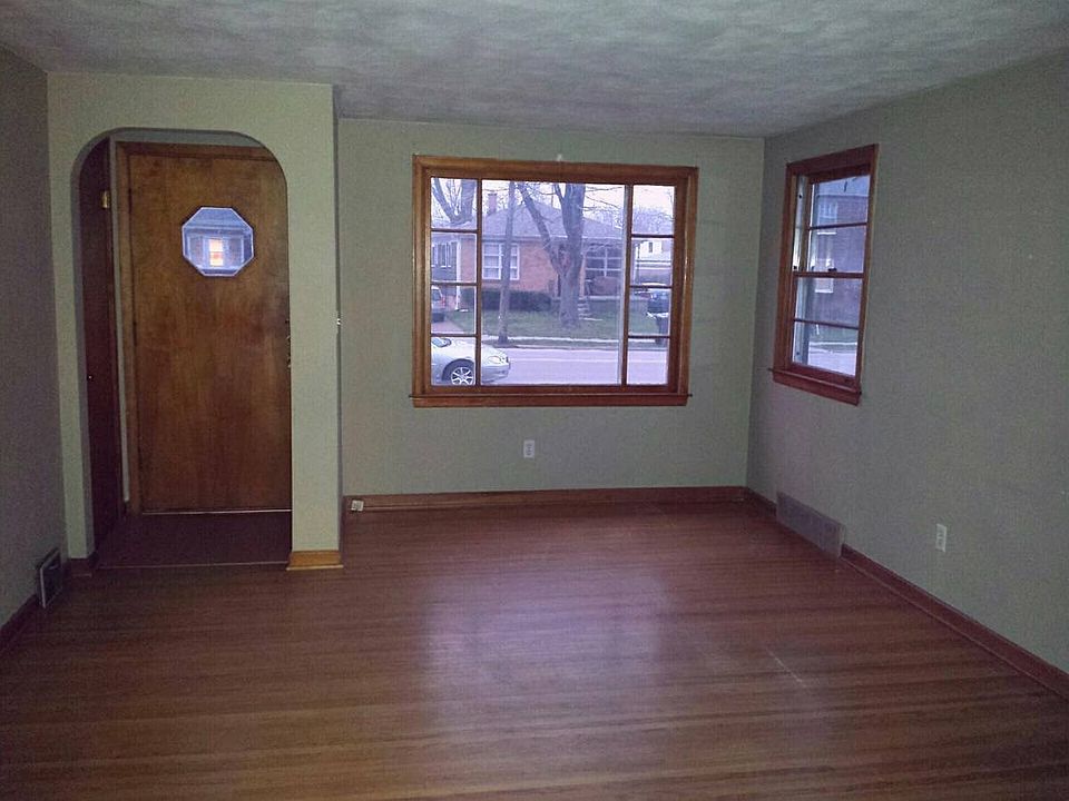 1st image of 412 Englewood Ave #House