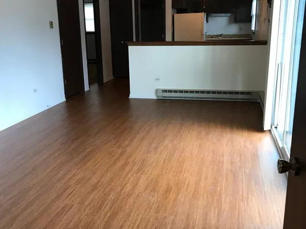 206 Meadows Rd N APT 2, Bourbonnais, IL 60914