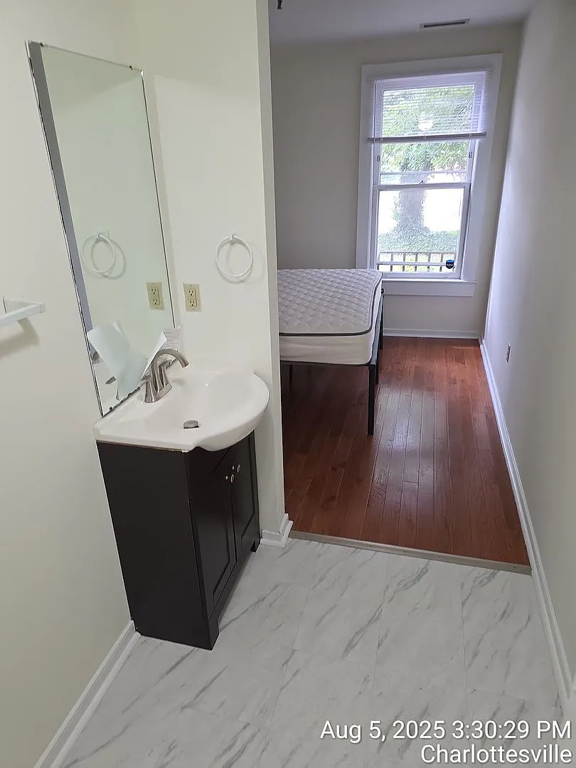 610 Rugby Rd — Photo 4
