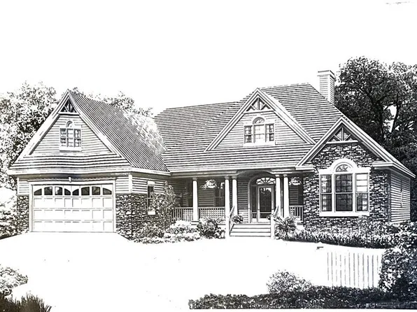 26 1/2 Cherry St, Spencer, MA 01562