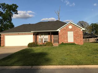 33 Weatherwood Dr, Greenbrier, AR 72058