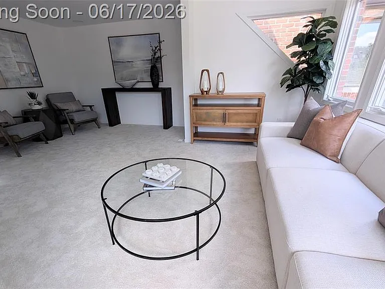 511 Brookside Ave — Photo 18