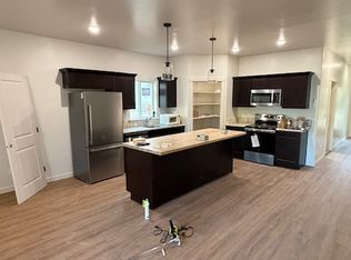 504 S 5th St, Bellevue, ID 83313