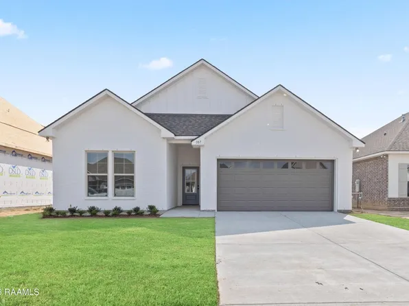 107 Lotus St, Broussard, LA 70518