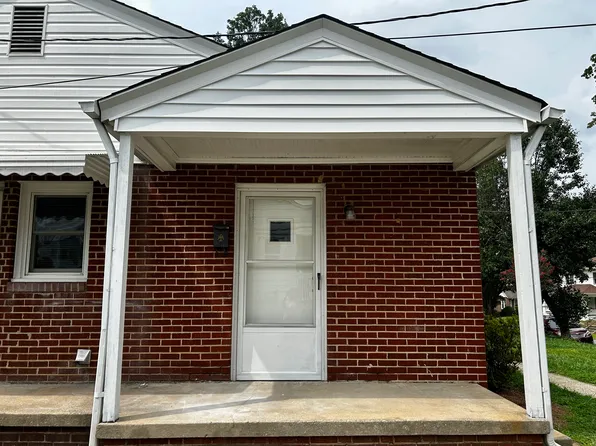 714 Mayflower Dr #B, Greensboro, NC 27403