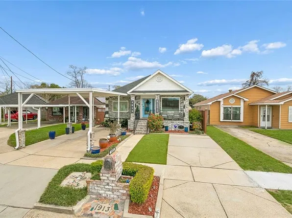 1913 Constantine Dr, Marrero, LA 70072