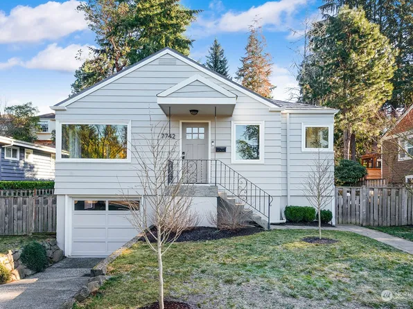 7742 30th Avenue NE, Seattle, WA 98115