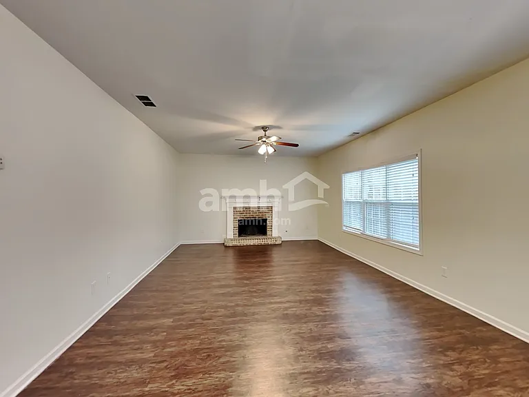 146 Melrose Creek Dr — Photo 5