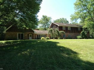 212 Shiloh Rd, Blairstown, NJ 07825