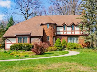 2830 Bardamar Dr, Fort Gratiot, MI