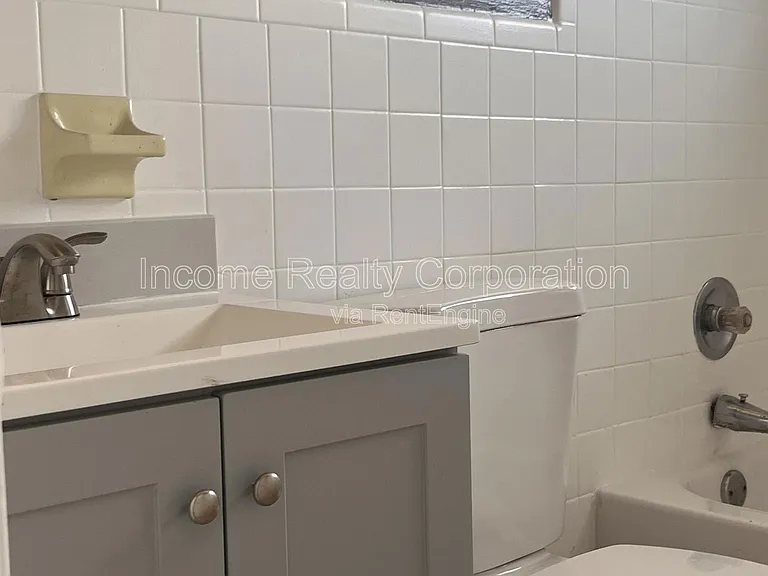 2258 NW 83rd St #B — Photo 5