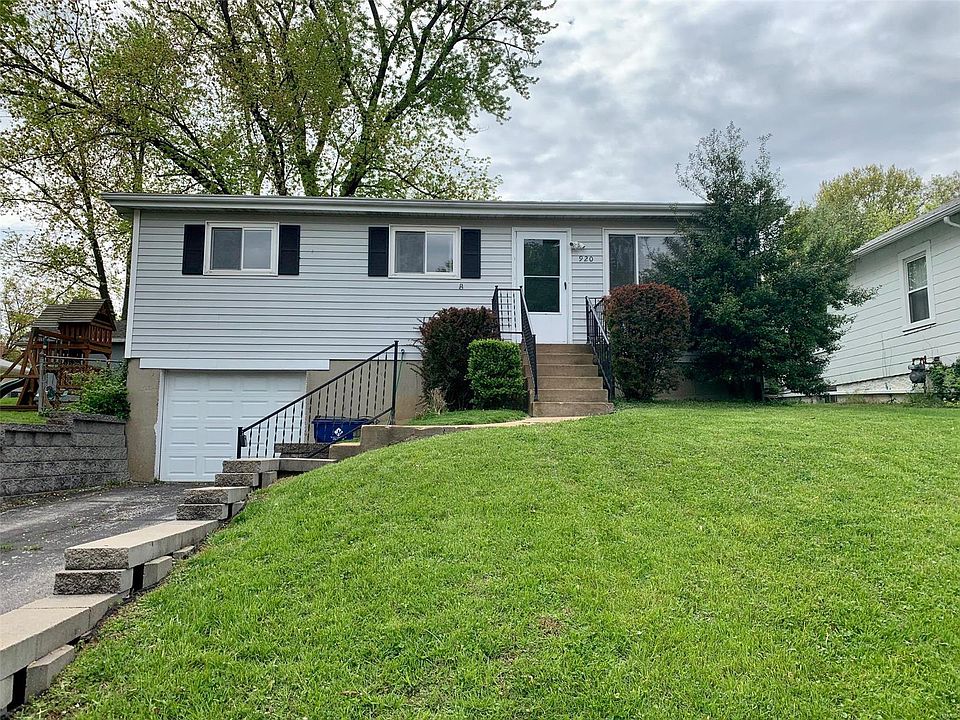 1st image of 920 Lopina Blvd