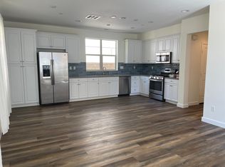 22083 Propello Dr, Santa Clarita, CA 91350