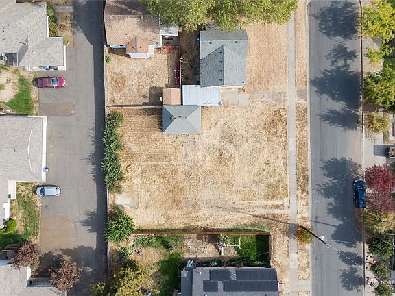 3rd image of 112 W Morton Street