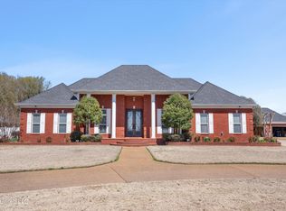 3104 Dean Rd, Nesbit, MS 38651