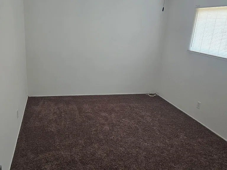 15758 1/2 Ryon Ave #15758 — Photo 7