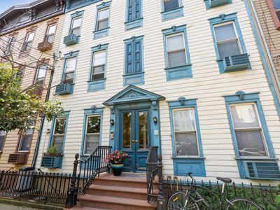 407 2nd St APT 3L, Jersey City, NJ, 07302