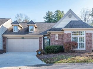 750 E Moss Creek Dr, Bloomington, IN