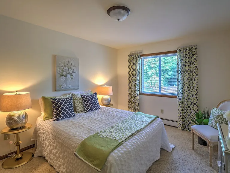 201 Tompkins Dr — Photo 19