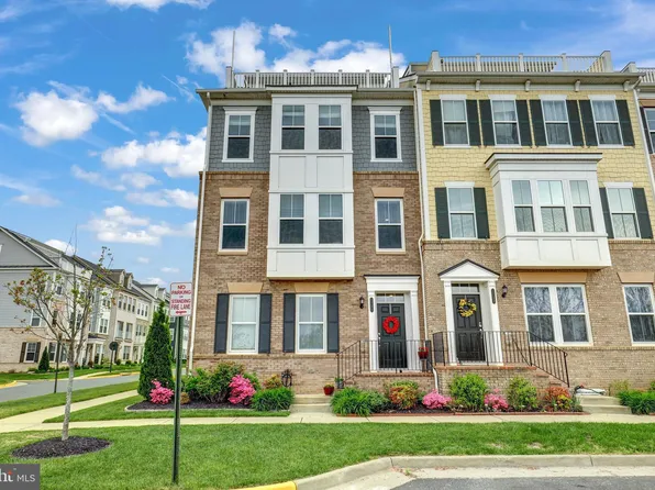 1721 Cottonwood Grove Rd, Dumfries, VA 22026