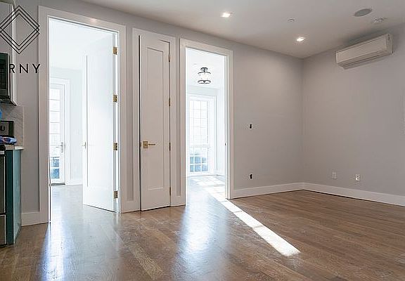 4th image of 543 Marcy Ave #2E
