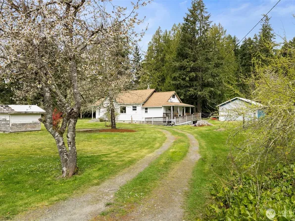 3550 NW Mountian View Road, Silverdale, WA 98383