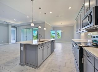 28093 Captiva Shell Loop, Bonita Springs, FL 34135