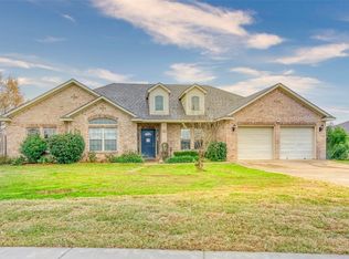 1504 Wood Springs Rd, Lindale, TX 75771