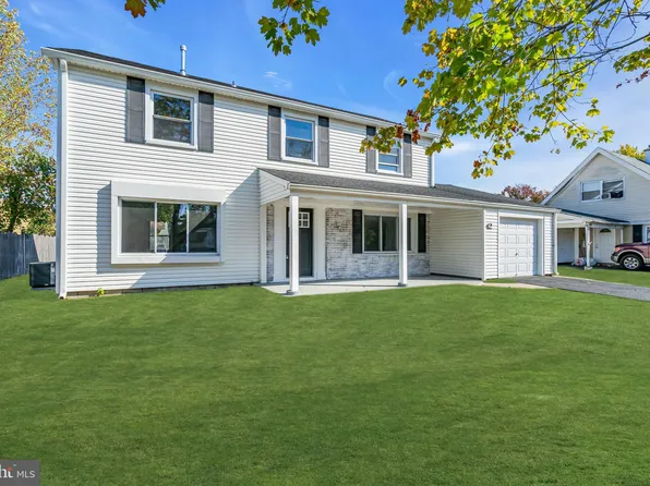 42 Beaverdale Ln, Willingboro, NJ 08046