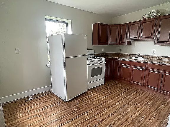 3rd image of 3106 Atlantic Ave #4