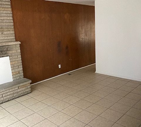 5th image of 3516 N Mitchner Ave